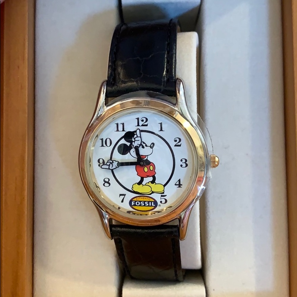 Vintage Disney World Fossil Mickey Watch